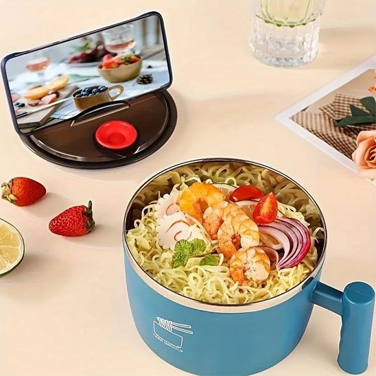 Lunch box avec nouilles et crevettes
