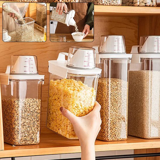 Boite hermétique alimentaire dans un placard