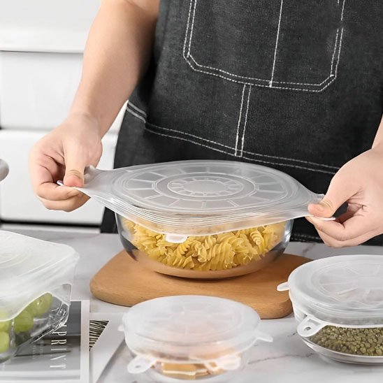 Couvercle en silicone sur contenant
