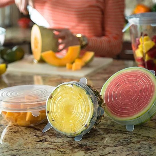 Couvercle en silicone sur fruits