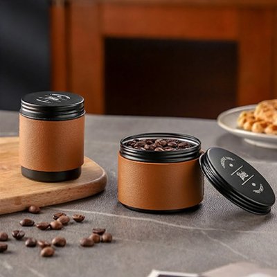 Deux grandeurs de boite a cafe​ 