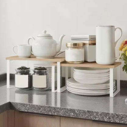 Etagere rangement sur comptoir avec couverts