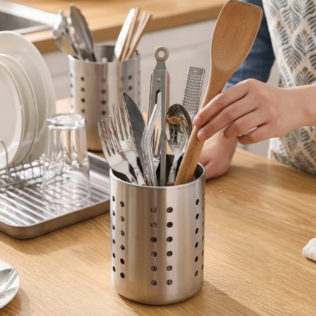 Pot ustensiles Cuisine avec couverts