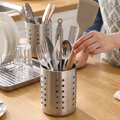 Pot ustensiles Cuisine avec ustensiles