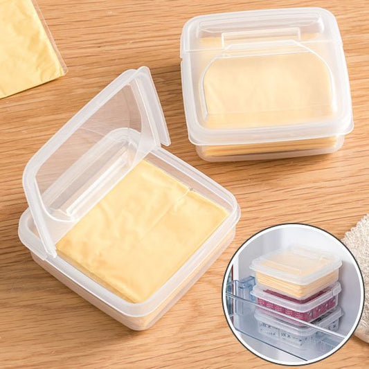 Rangement frigo ouvert avec fromage en tranches